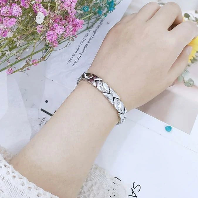 Lady Magnetic Therapy Bracelet